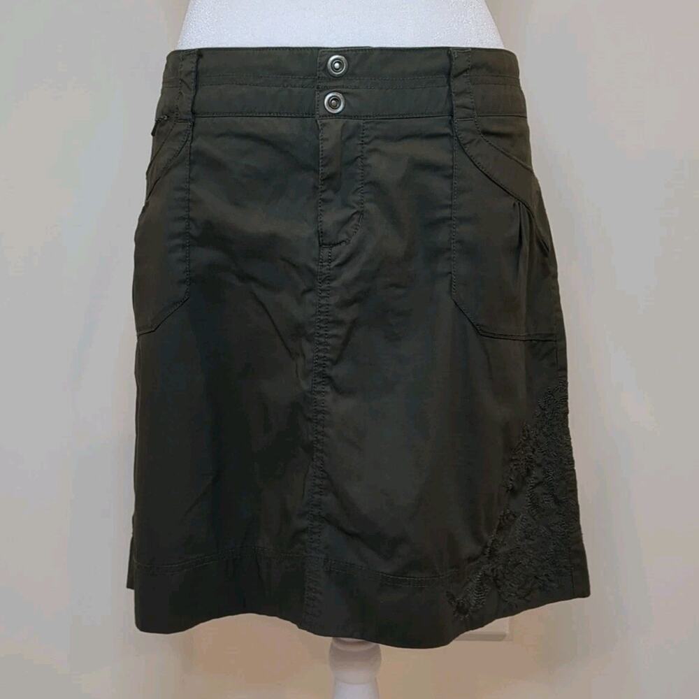 REI Embroidered A-Line Hiking Skirt Womens 10 Dark Green Pockets Stretch Outdoor